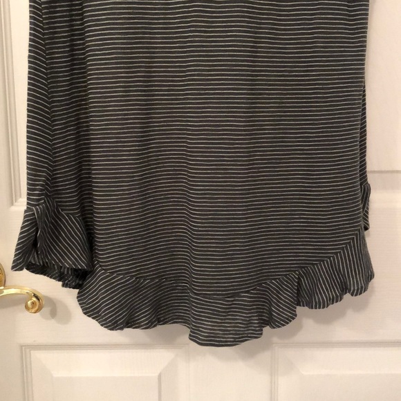 Loft Top - Picture 4 of 5